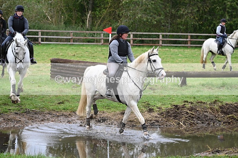 WJ6_4618 - Time at Photographer 11:57 to 12:14