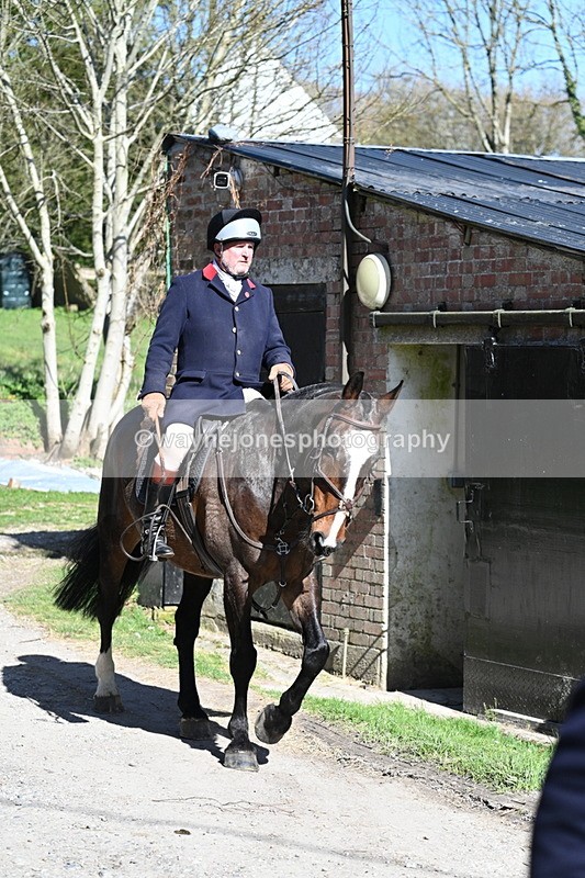 WJ7_9684 - Home for hunt tea !