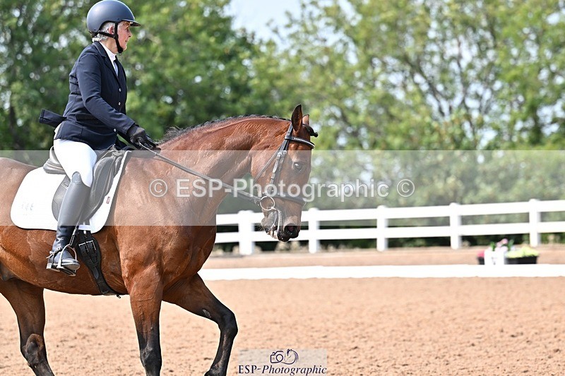 250816-141206-05297 - 146-Jean.BucklandCourt.Esquire