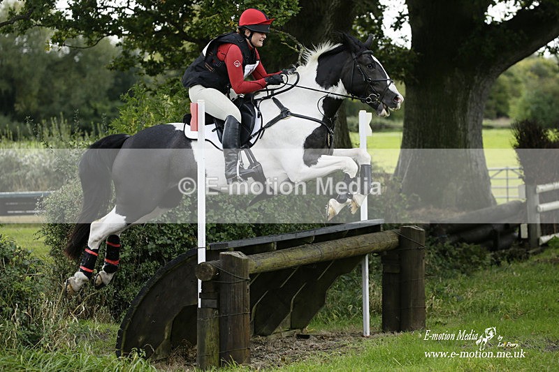  WWHT 031021 3977 - Open (1.00m) 03/10/21