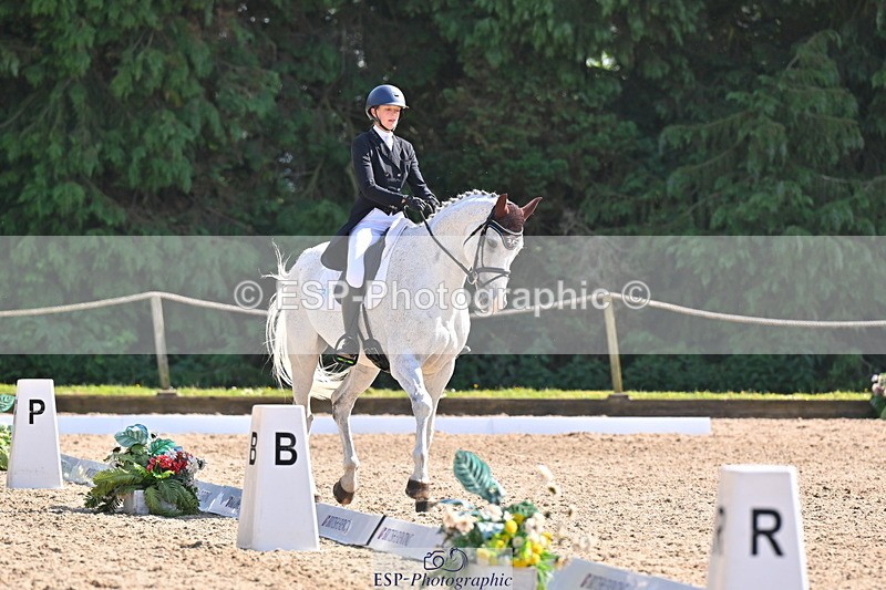 250523A-162648-08250 - A-063-Elizabeth.Barratt-RIDE.FOR.THAIS.CHAMAN.DUMONTCEAU