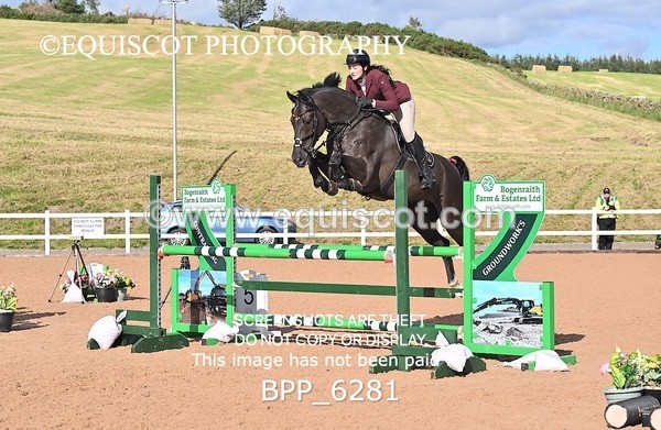 BPP_6281 - CLASS 11 THURS GFS Saddles Senior Newcomers/1.10m Open