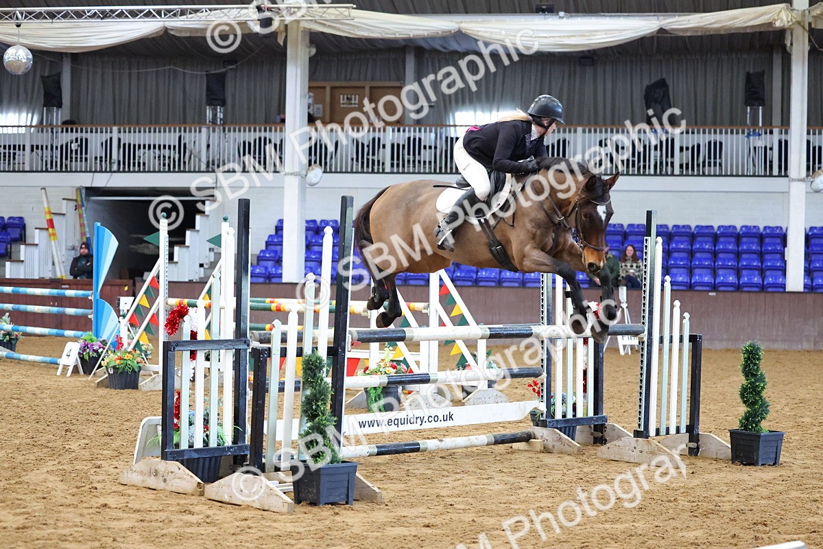 SBM_003116 - Class 15 - Senior Newcomers 1.10m