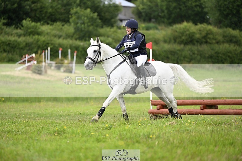 240630-144120-01959 - 837-Gemma_Sumner-Beaughmore_Bay