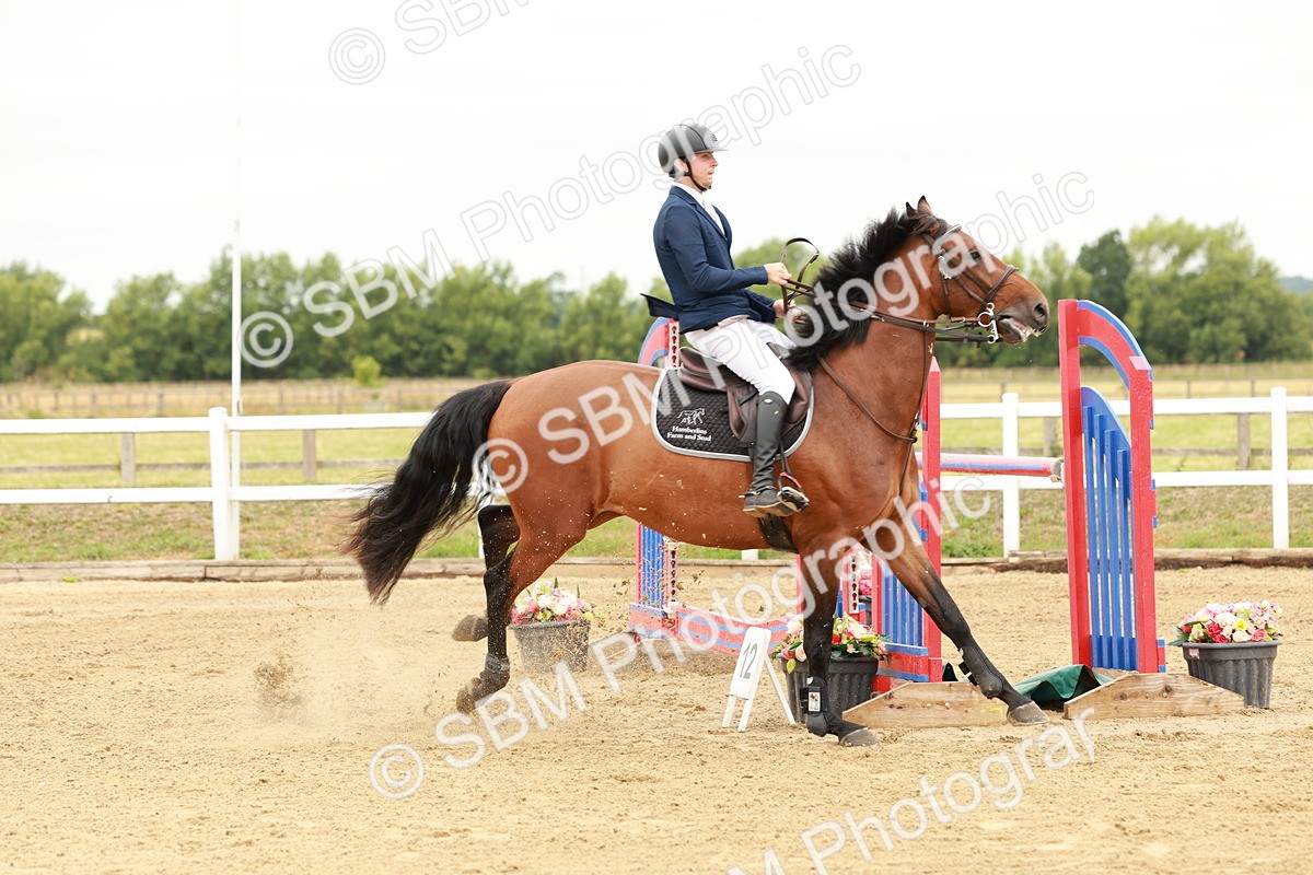 SBM_016667 - Class 20 - Senior Newcomers - 1.10m