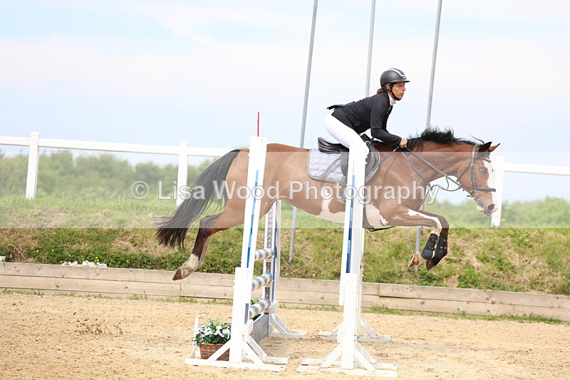 3E7A8618 - Class 4: Senior British Novice/90cm open