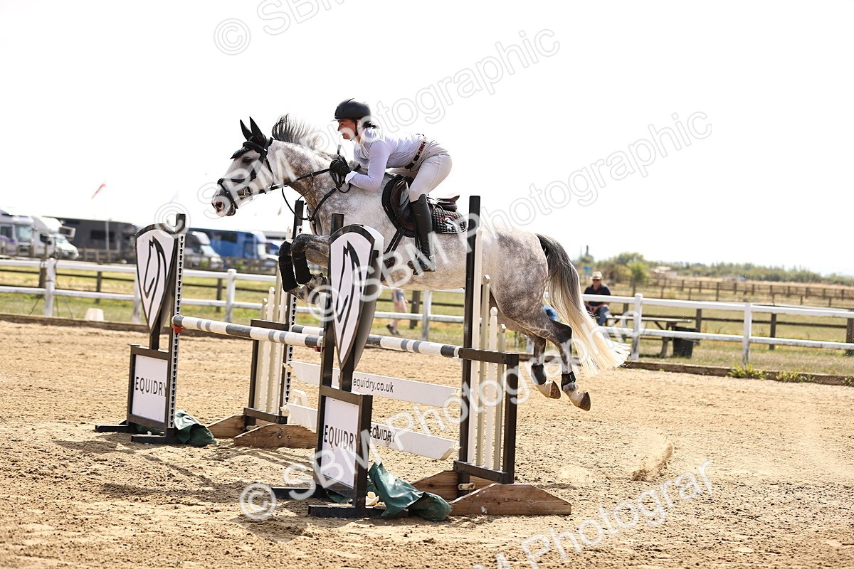 SBM_006619 - Class 12 - Amateur Championship Qualifier 1.05m
