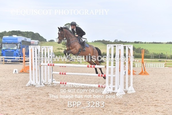 BPP_3283 - CLASS 5 Senior Newcomers/ 1.10m Open