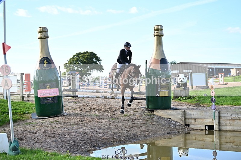 240913A-172804-05645 - Cls 19 Snr 1m Open Speed Derby