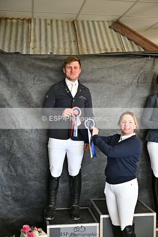 260214-104939-03221 - Cls 14 Novice Silver Presentations