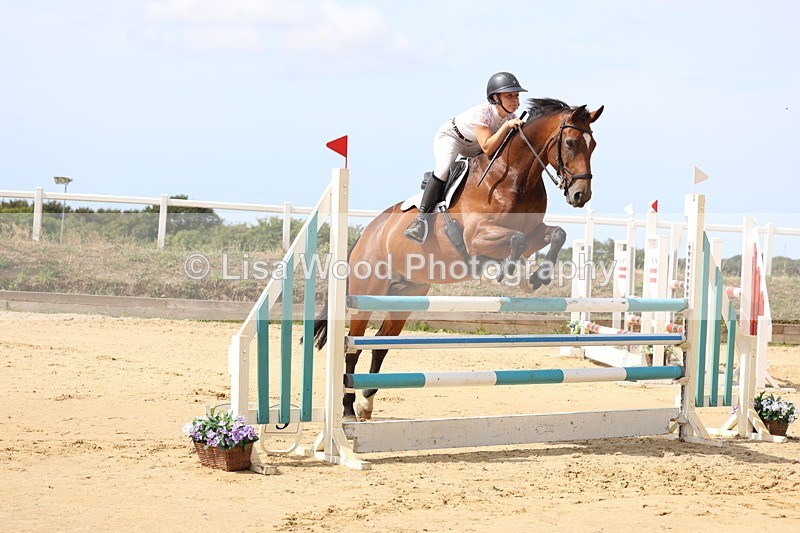3E7A4050 - Class 7: Senior Newcomers/1.10m open