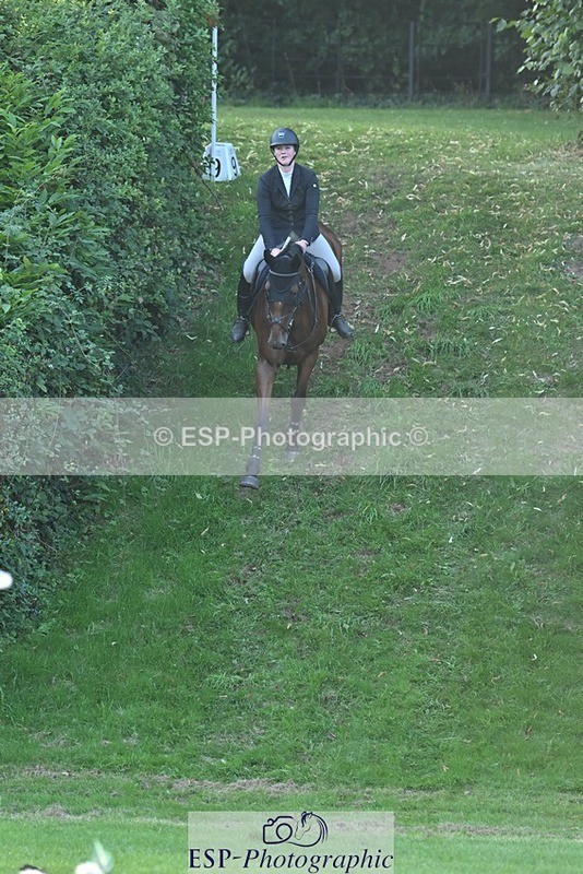 230909-180304-07911 - Cls 14 Snr 1m Derby