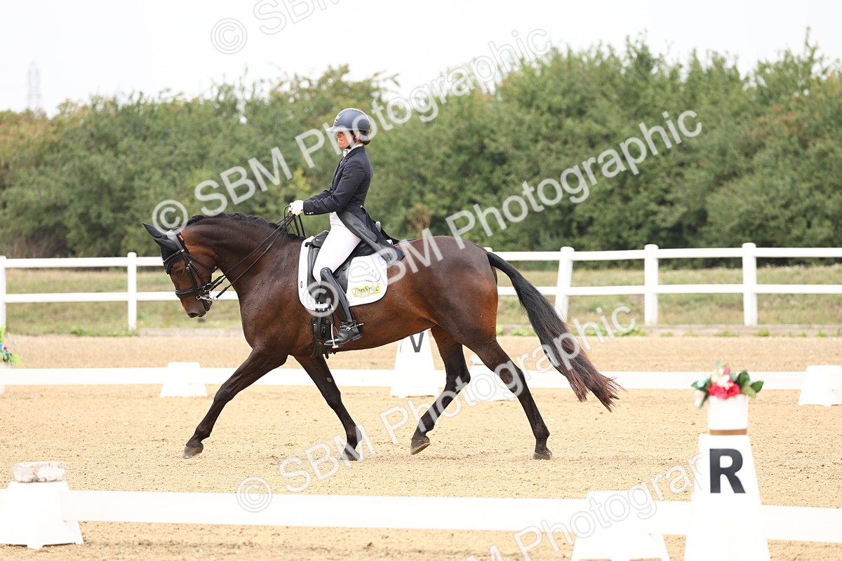 SBM_006995 - Class 9 - FEI INT I - 13.37-14.33