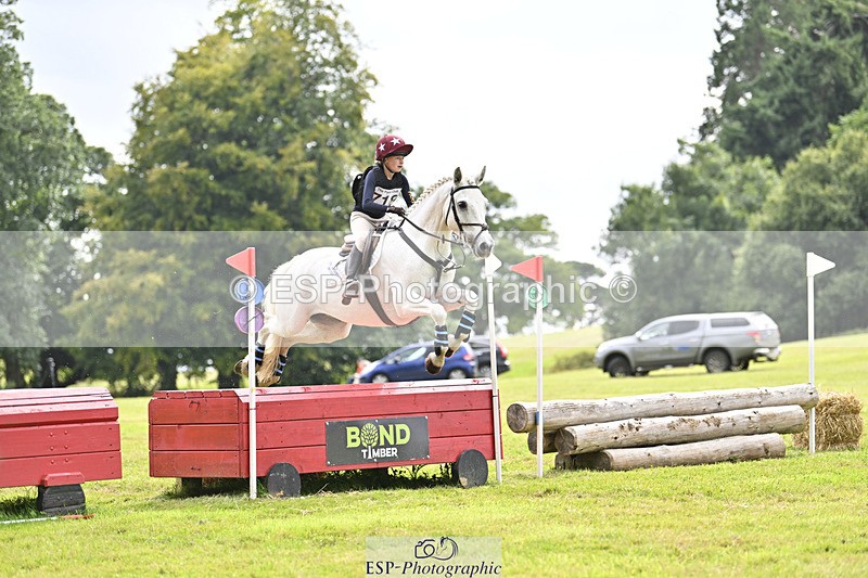 240825X-155805-36136 - 80cm XC 15.30 to 16.30