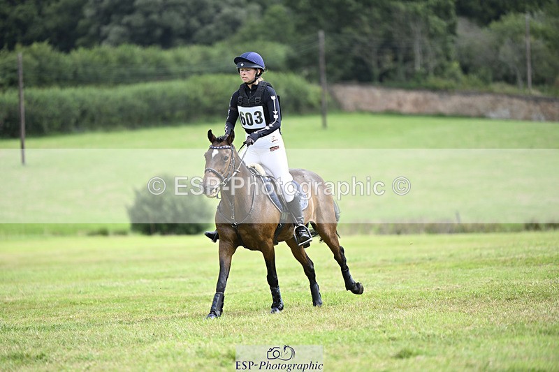 240825X-115326-32637 - 70cm XC 11.00 to 12.00