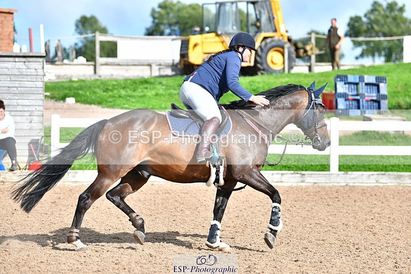 230819A-165536-01235 - Cls 35 1.10m Amateur Qualifier