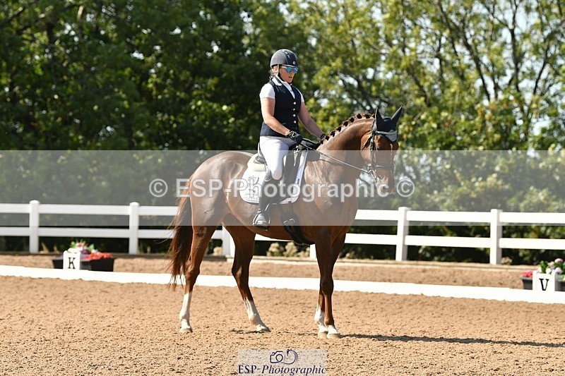 250817-154612-11307 - 214-Verity.PerryVogue