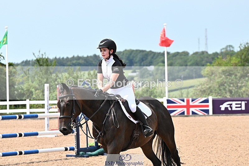 240801A-131108-01758 - Cls 11 1.10m Amateur Qualifier