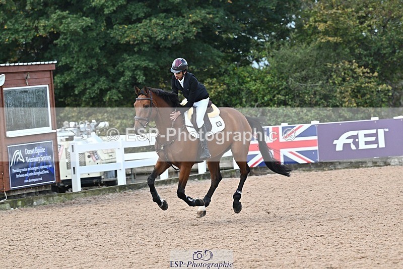 261014-111613-00182 - Cls 03 Snr Disco & 1.00m Open