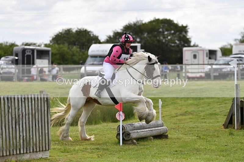 WJ5_2566 - Class 2 40cm