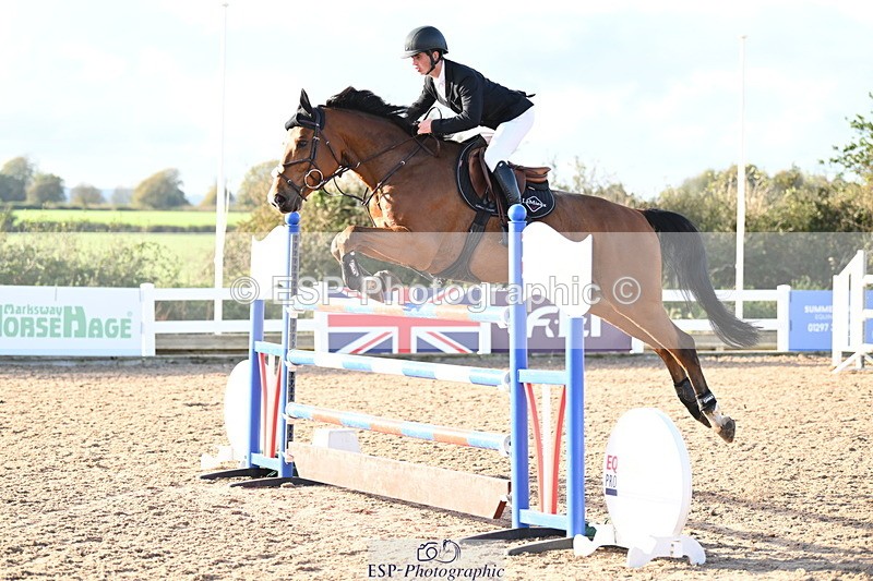 241023A-160117-01281 - Cls 6 National 1.30m Open