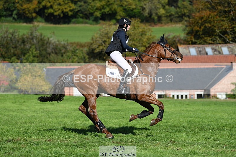251024A-124248-11665 - B-139-Kirsty.Short