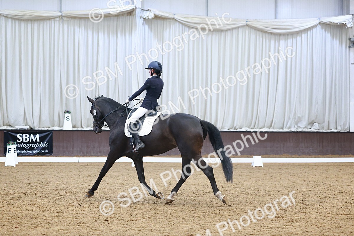 0B8A9207 - Class 6 - Novice 3