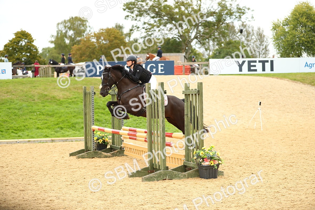 SBM_75949 - J19 - Junior 90cm Supreme Championship