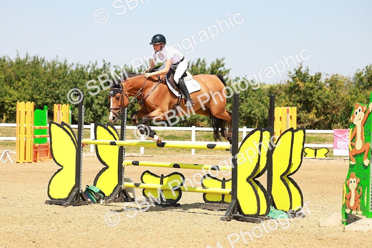SBM_001868 - Class 5 - Senior Foxhunter - 1.20m