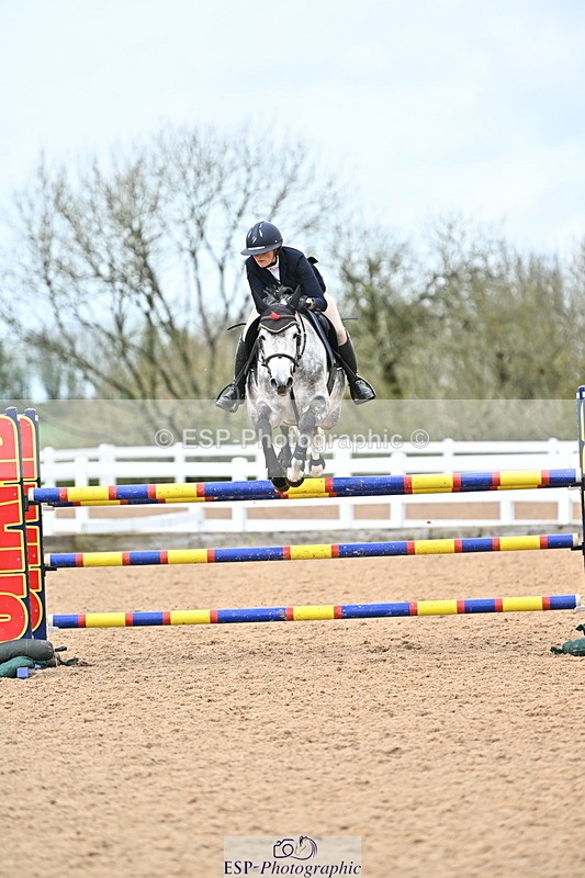 240501A-143506-01082 - Cls 8 Snr Foxhunter and 1.20m Open