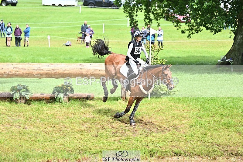 240526-141643-23861 - 501-BRUNO_FG-Edie_Campbell