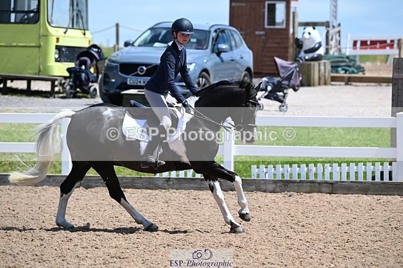 240609A-133846-05815 - Cls 25 Pony Newcomers and 1m Open