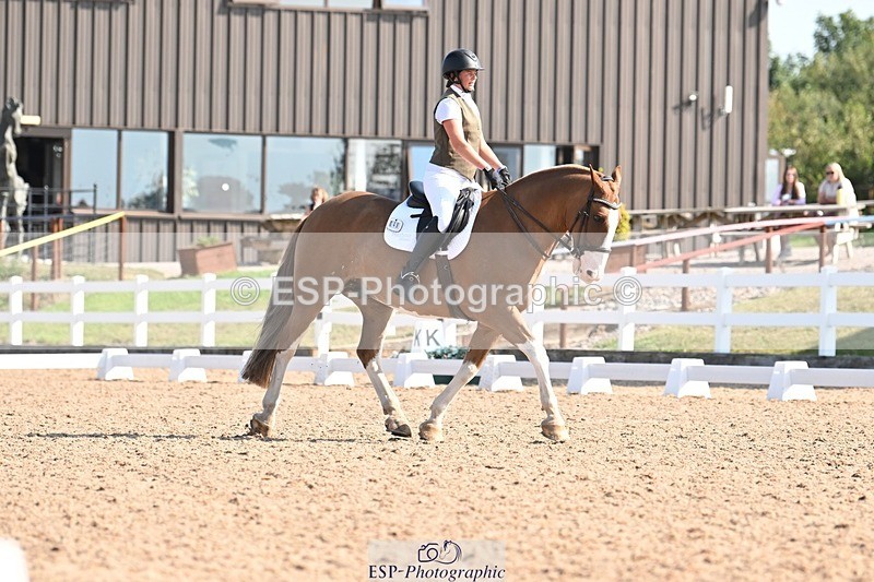 250816-101800-03339 - 048-Kirsty.ClackworthyStitch