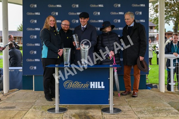 131023-Race 2-Lordship-7737 - Race 2 2.40pm William Hill Finale Handicap