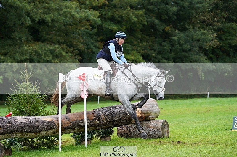 231021-115220-15639 - 624-CORRIEVIEW.OSCAR-Jane.Rogers-SC+XC