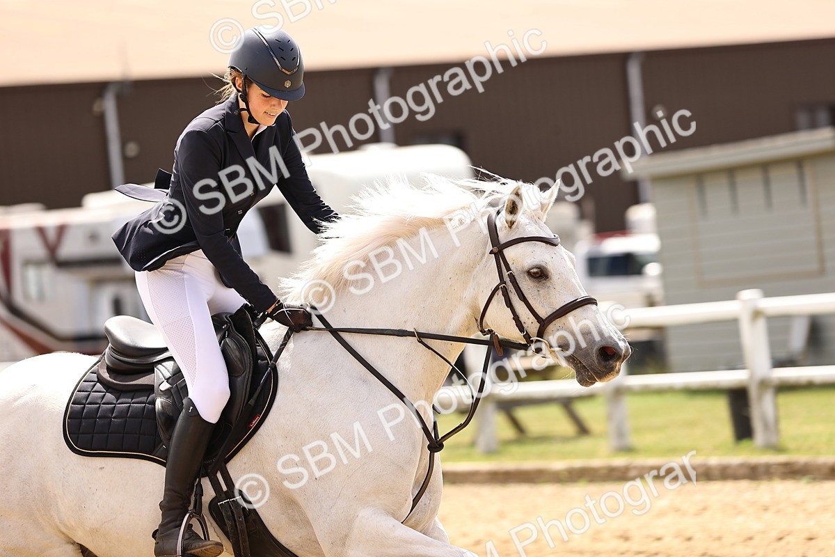 SBM_000423 - Class 3 - Senior British Novice - 90cm
