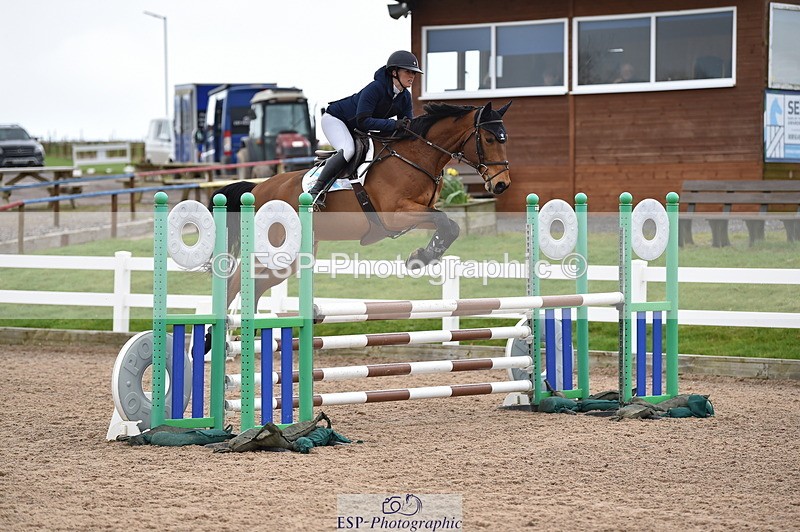 240327A-130706-00512 - Cls 4 Newcomers and 1.10m Open