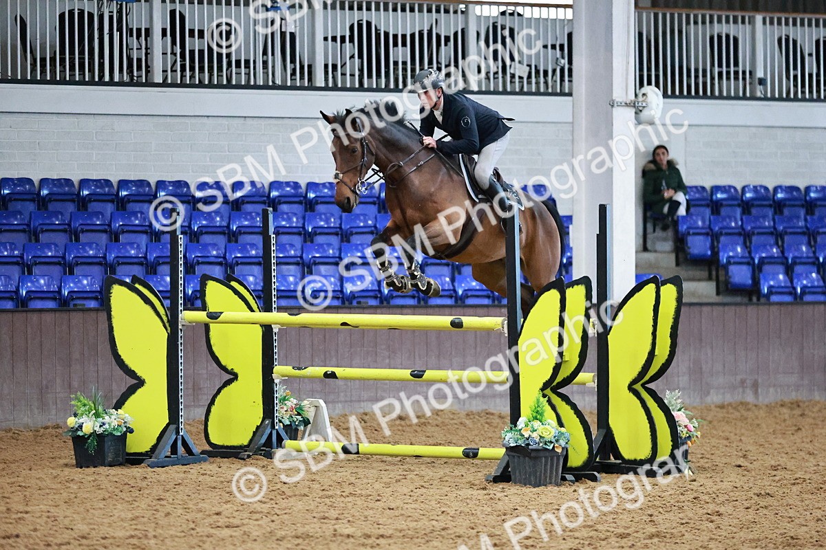SBM_001668 - Class 5 - Senior Foxhunter 1.20m