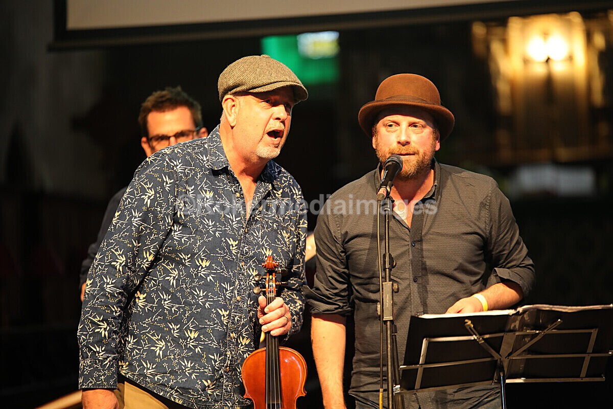 FOLK N BLUES-196 - FOLK and BLUES SEPT 2022