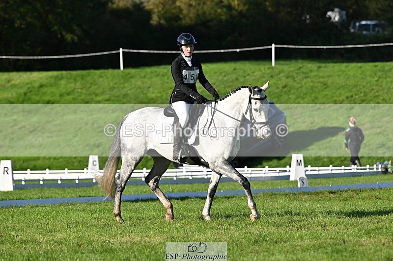 251024A-100045-07952 - F-451-Olivia.Clothier