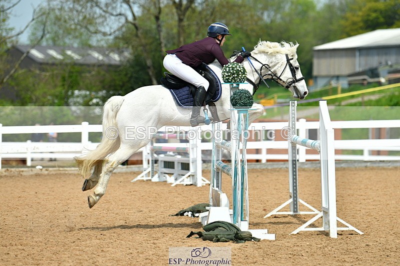 230514A-134406-03041 - Cls 25 Pony Foxhunter & 1.10m Open