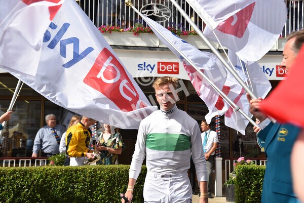 yr20082022r4-107 - Race 4 3.35pm Sky Bet Ebor