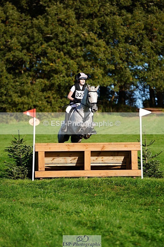 241026-102640-11305 - 326-Eloise.Hawtin-TULLIBARDS.CLONEENAGH.TED