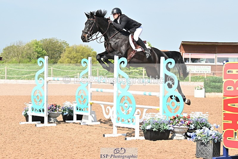 240512A-101047-17160 - Cls 48 National 1.30m Open