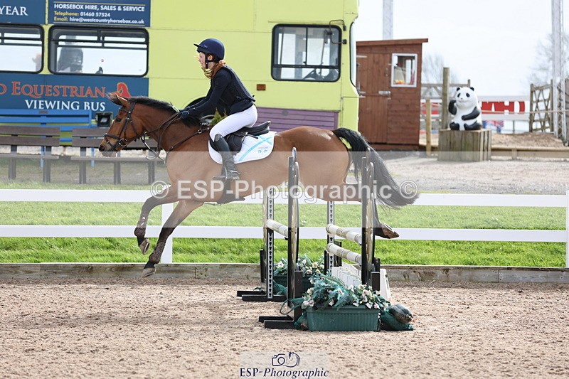 240406A-104127-02818 - Cls 20 British Novice and 90cm Open