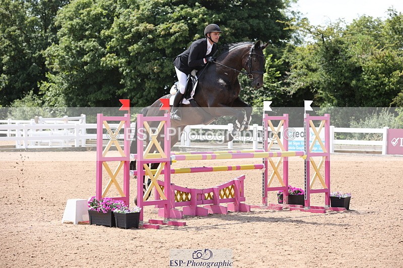 240718A-130055-05355 - Cls 9, 1 Star Bronze Tour 1.10m