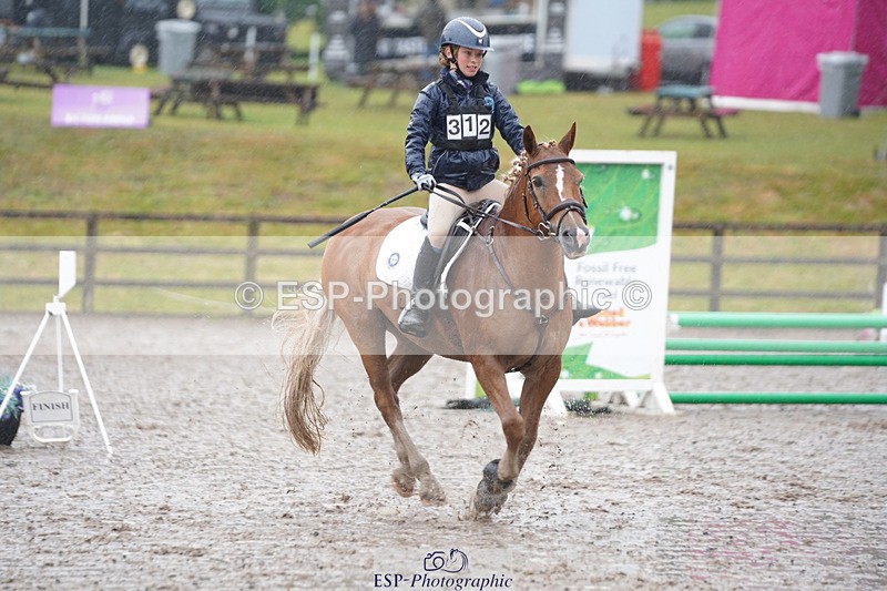 240824X-084322-20370 - 70cm Round 1 8.30 to 9.30