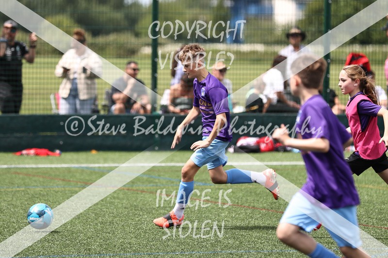1DX32112 - Sun 14th U12 Boys