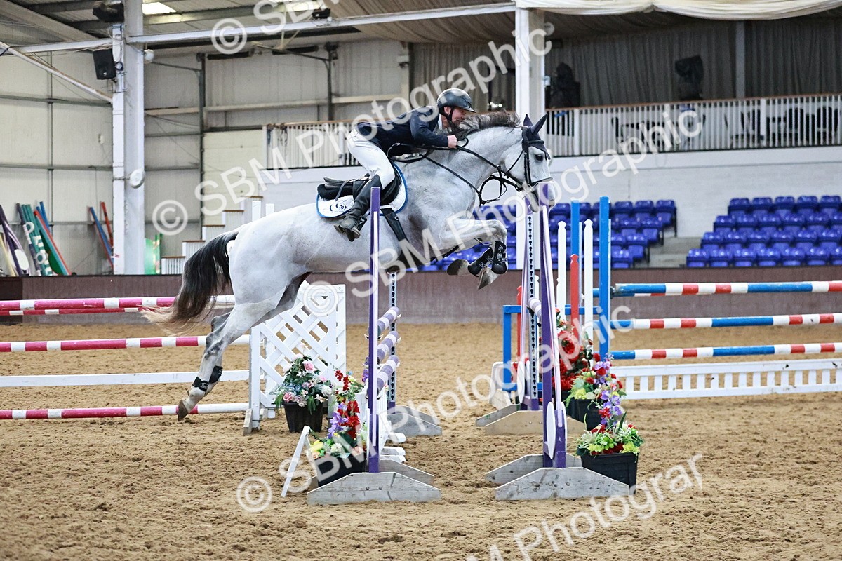 SBM_002007 - Class 5 - Senior Foxhunter 1.20m