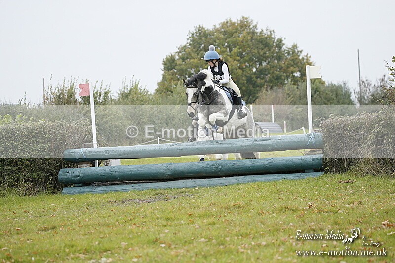 WWHT 181020 WWHT 181020 1490 - WWEC Intermediate Pairs (0.90m) 18/10/20